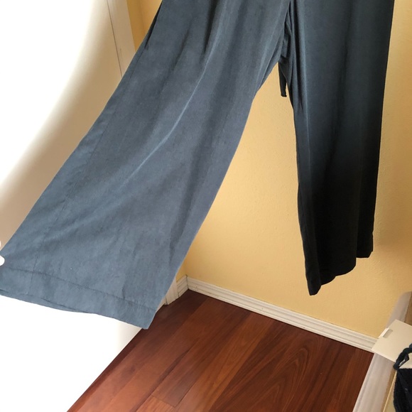 Vetta Capsule Apron Jumpsuit in Washed Black - Picture 11 of 16